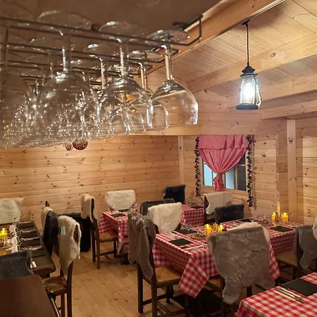 Nash Airport Hotel Meyrin